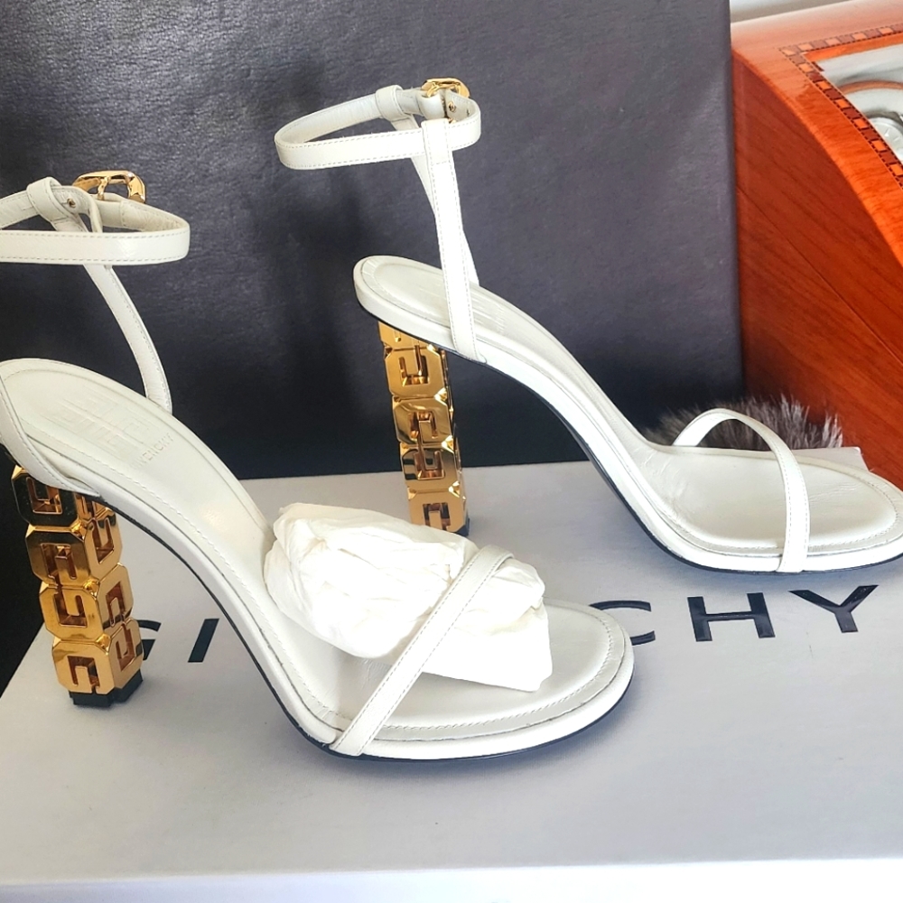 G Cube sandals in leather